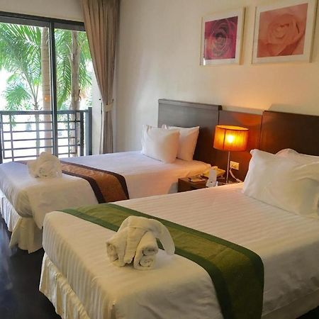 Suwan Golf & Country Club Hotel Nakhon Pathom Exterior photo