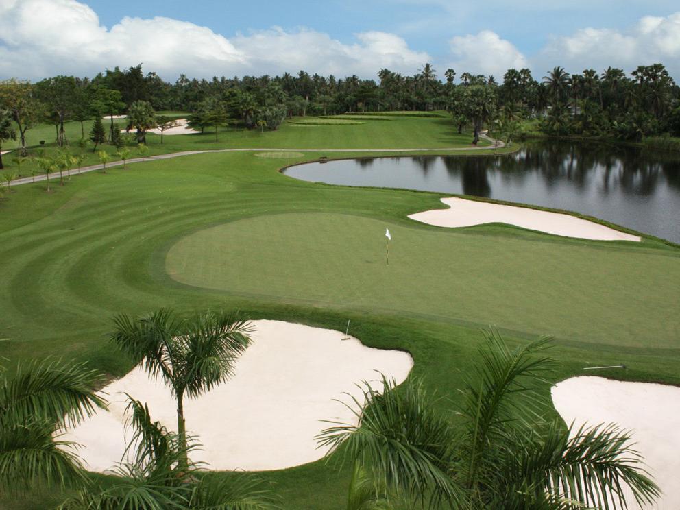Suwan Golf & Country Club Hotel Nakhon Pathom Exterior photo